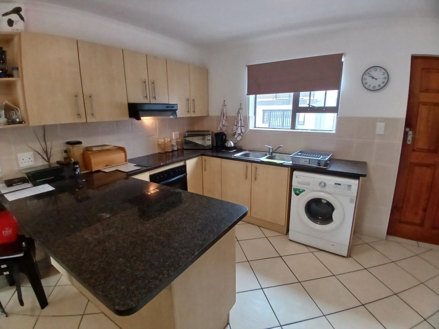 2 Bedroom Property for Sale in Hartenbos Central Western Cape